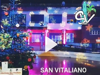 San Vitaliano e Natale : la musica ed i colori di piazza Da Vinci