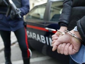 Un arsenale in un deposito a San Vitaliano, 50enne arrestato